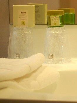 Hotel Logis Des Deux Forts Salins-les-Bains