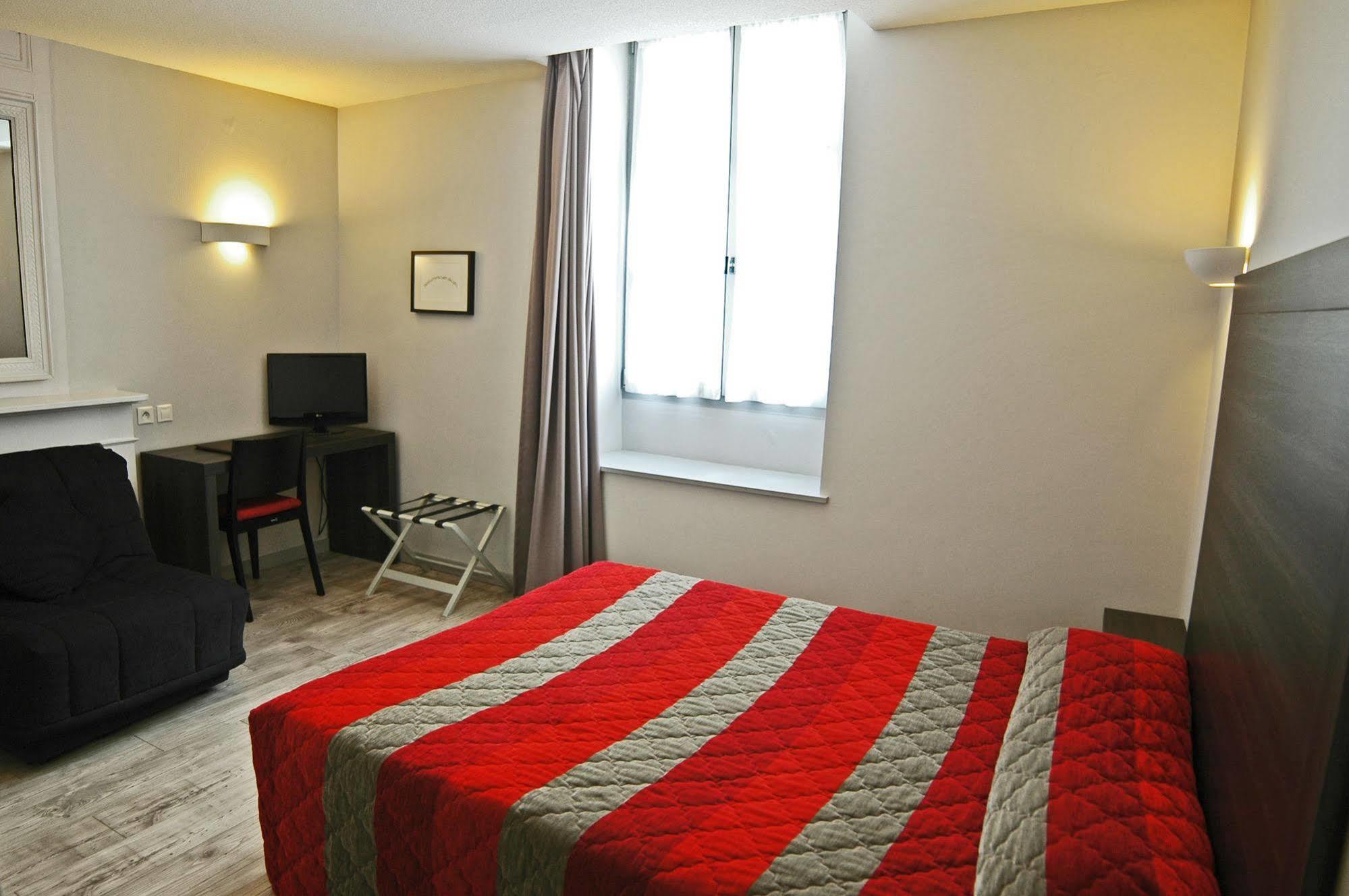 Logis Des Deux Forts Salins-les-Bains
